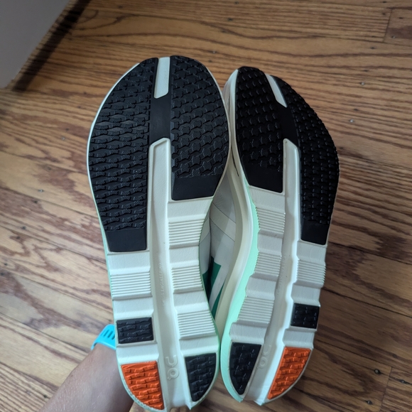 On Running Cloudboom Echo 3 - Women's 9 - Picture 5 of 8